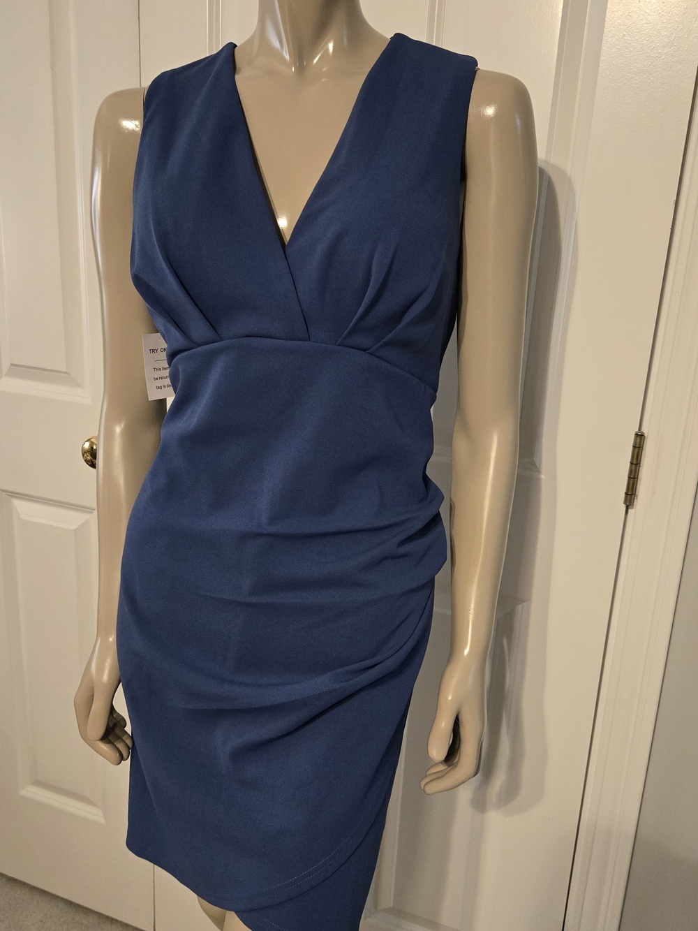 Sleeveless V-Neck Midi Dress in Deep Blue